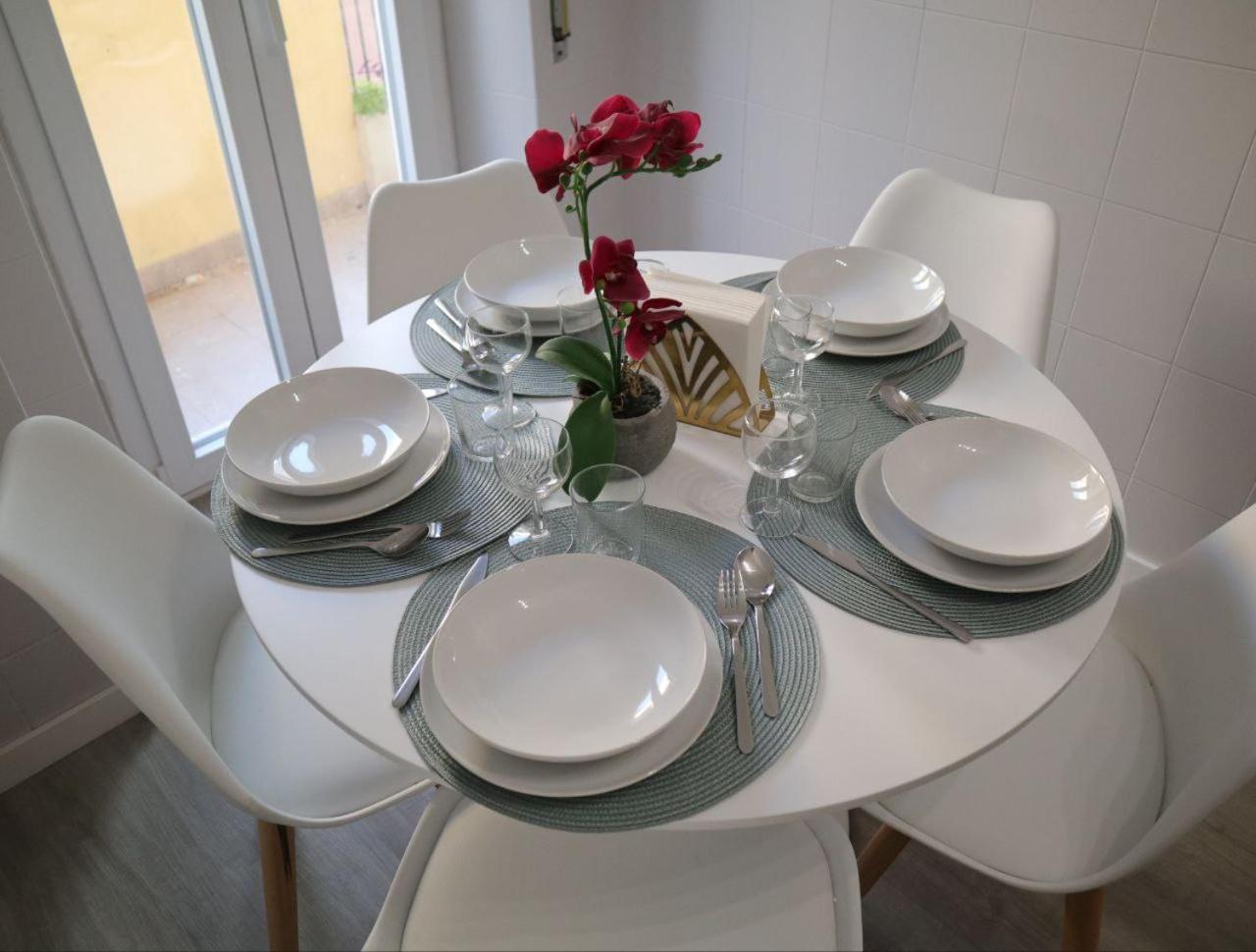 Sara'S Home - Modern Apartment Near Metro, Perfect For Families And Groups In Rome Exterior photo