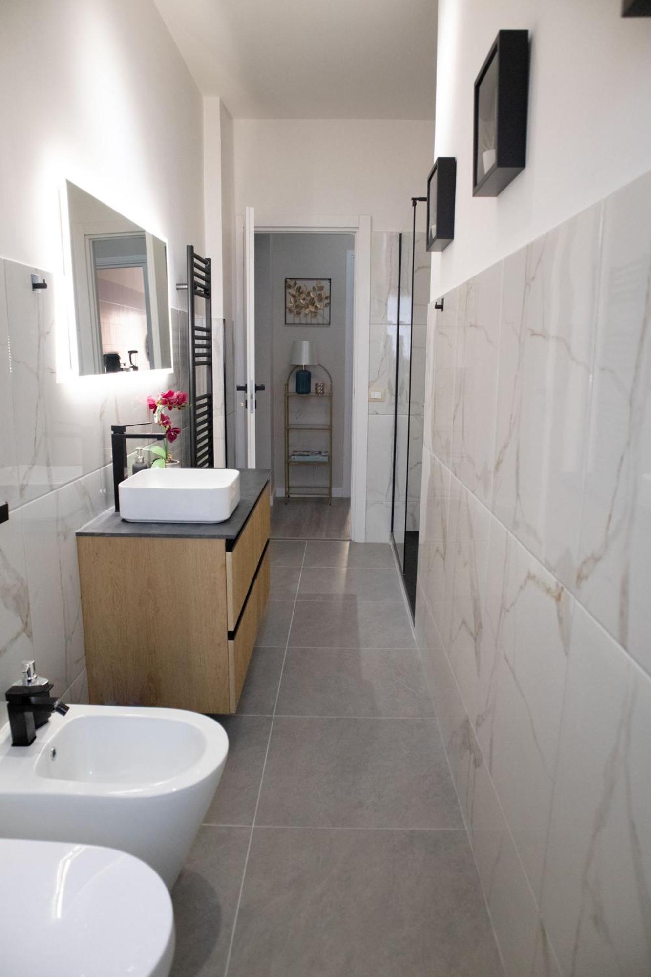 Sara'S Home - Modern Apartment Near Metro, Perfect For Families And Groups In Rome Exterior photo