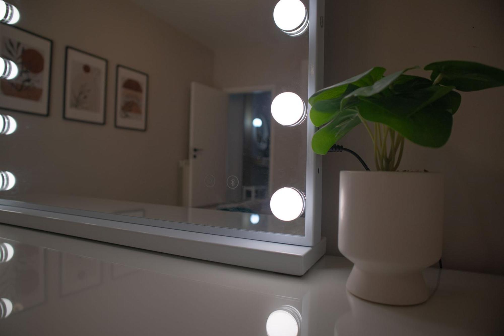 Sara'S Home - Modern Apartment Near Metro, Perfect For Families And Groups In Rome Exterior photo
